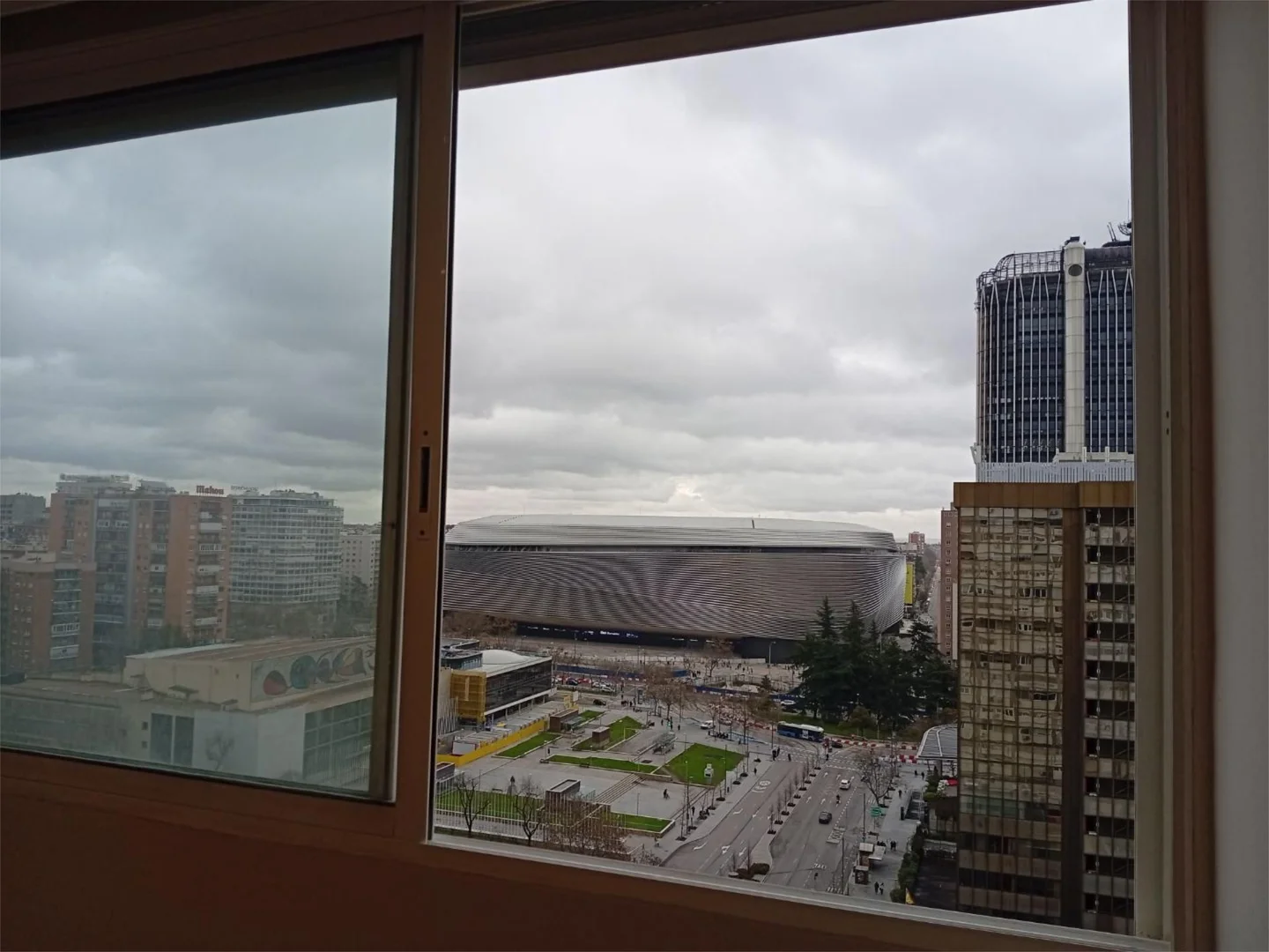 Piso en  Avenida del General Perón 32