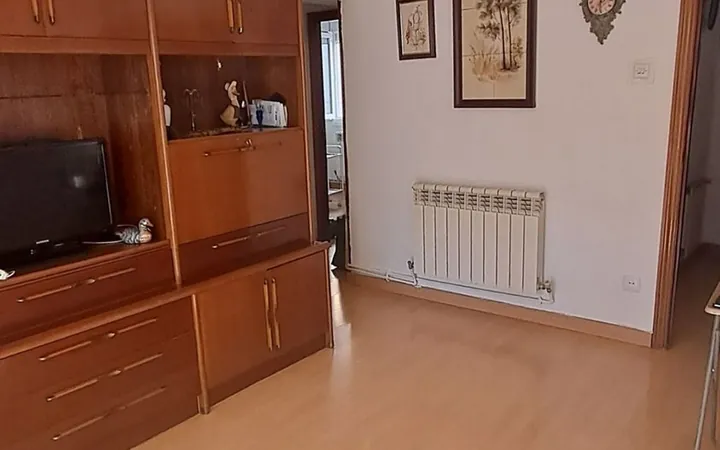 Piso en Calle del Pico Balaitus, 30, Peñagrande - Foto 4