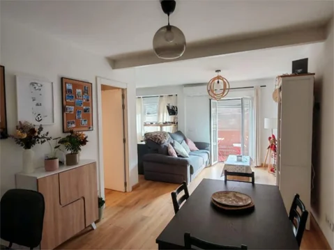 Piso en  Calle del General Ricardos 40 - Foto 1