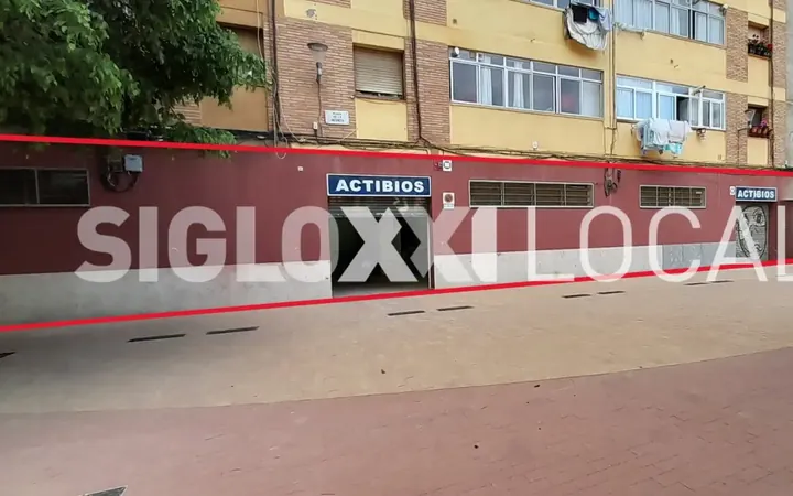 Local comercial en  Plaça de la Infància - Foto 2