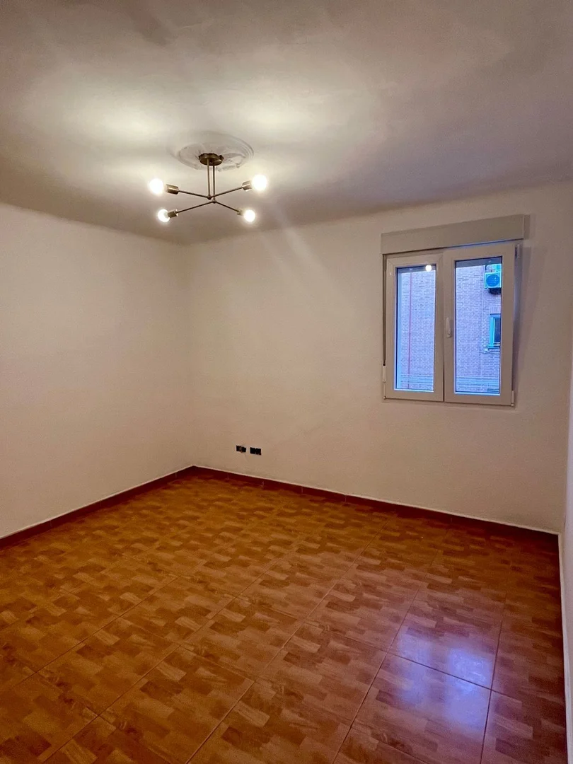 Piso en calle de Yecla, 5 - Foto 8