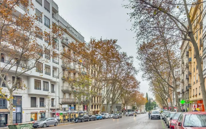Piso en Calle de Bravo Murillo, 153, Cuatro Caminos - Foto 1
