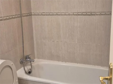 Piso en  Calle de Dulcinea 13 - Foto 3