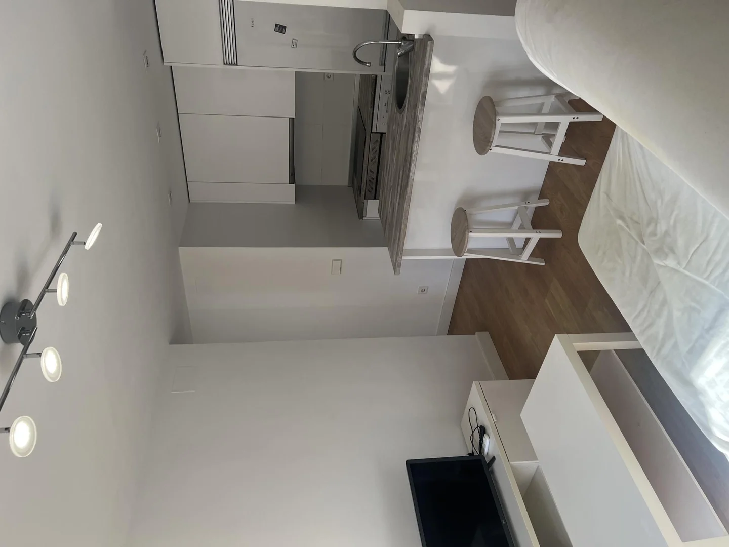 Piso en  Plaza de Arteijo 11 - Foto 3