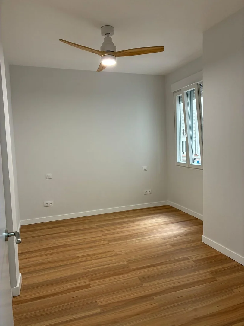 Piso en calle de Menorca, 21 - Foto 13