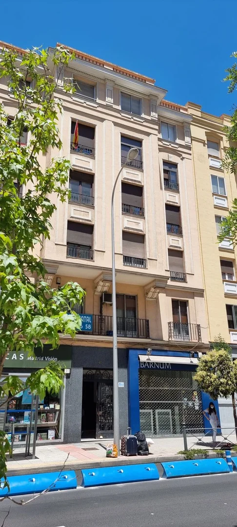 Piso en avenida de la Reina Victoria, 40 - Foto 22