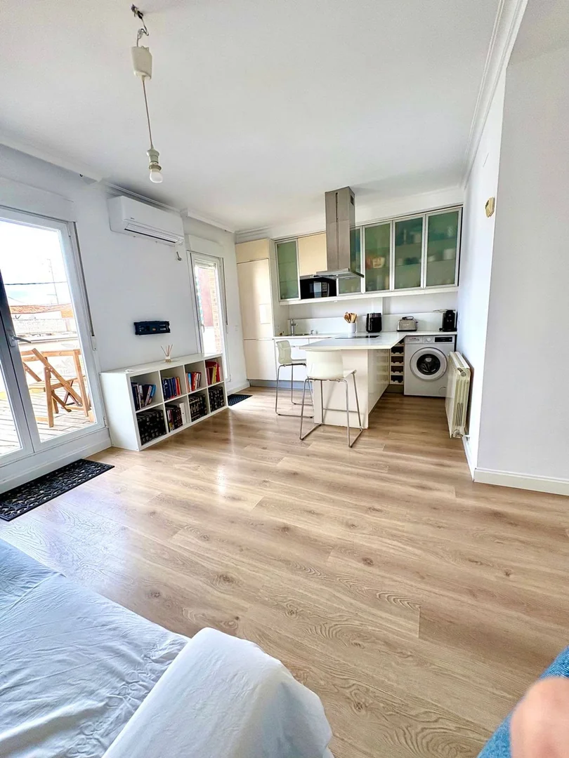 Piso en Calle del Amor Hermoso, 76, Almendrales - Foto 4