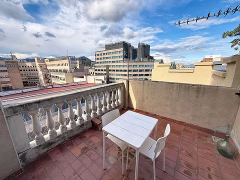 Piso en calle del Consell de Cent, 320 - Foto 2