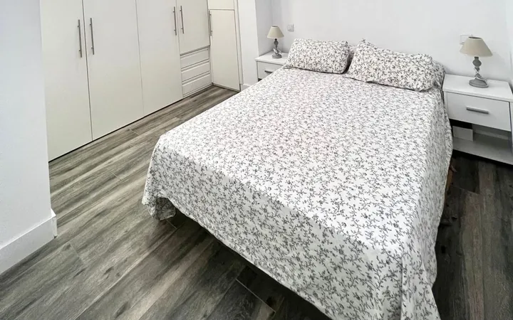 Estudio en Calle de Hermenegildo Bielsa, Moscardó - Foto 5