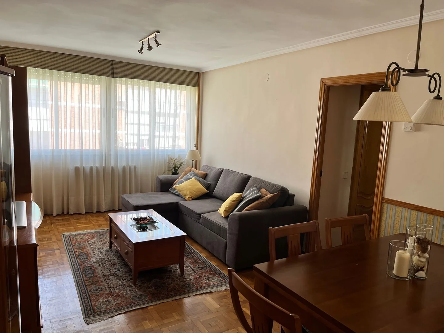 Piso en calle de La Bañeza, 14 - Foto 2