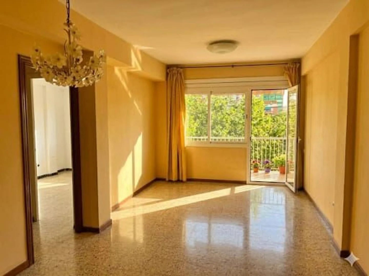 Piso en Rambla de Prim, 242 - Foto 1