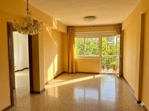Piso en Rambla de Prim, 242 - Foto 1