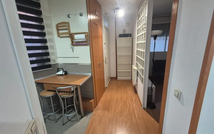 Estudio en Calle del Teniente Compaired - Foto 6