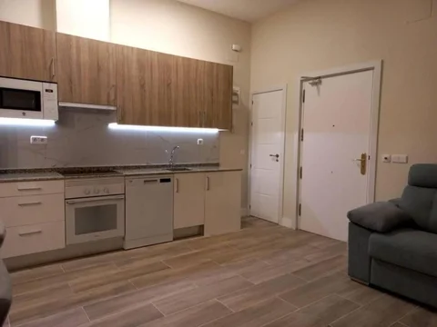 Piso en calle de Blasco de Garay, 66 - Foto 4