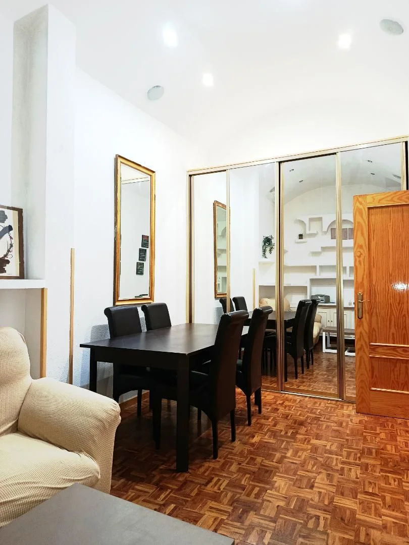 Piso en  Calle de Preciados 40