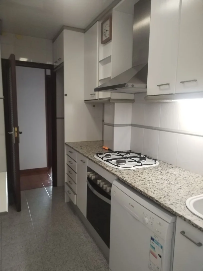 Piso en Barrio La Salut - Foto 12