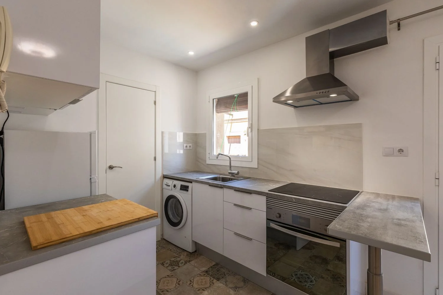 Piso en calle de l'Atlàntida, 8 - Foto 4