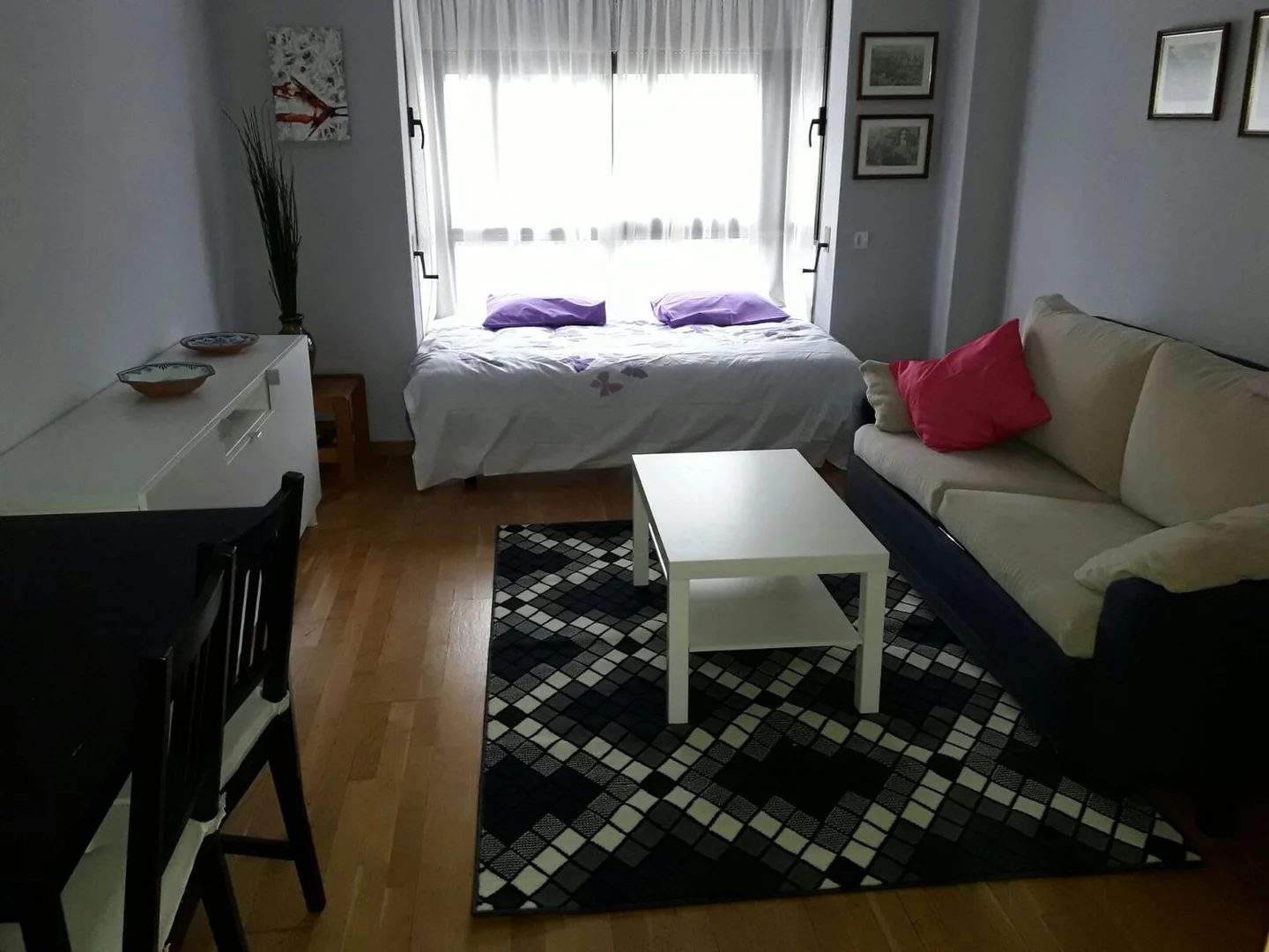 Estudio en calle de Sor Ángela de la Cruz, 43