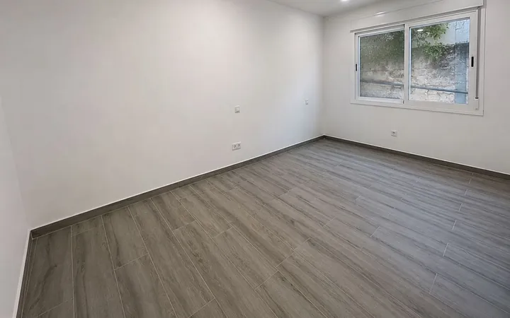 Piso en Calle de Linneo - Foto 4