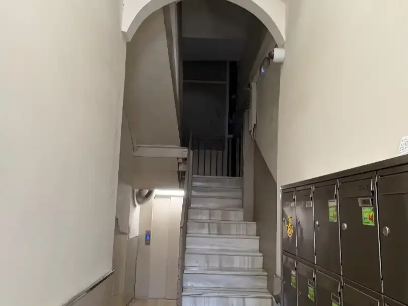 Piso en  Carrer del Comte Borrell 63 - Foto 3