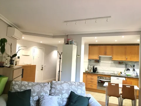 Piso en calle de San Romualdo, 32 - Foto 2