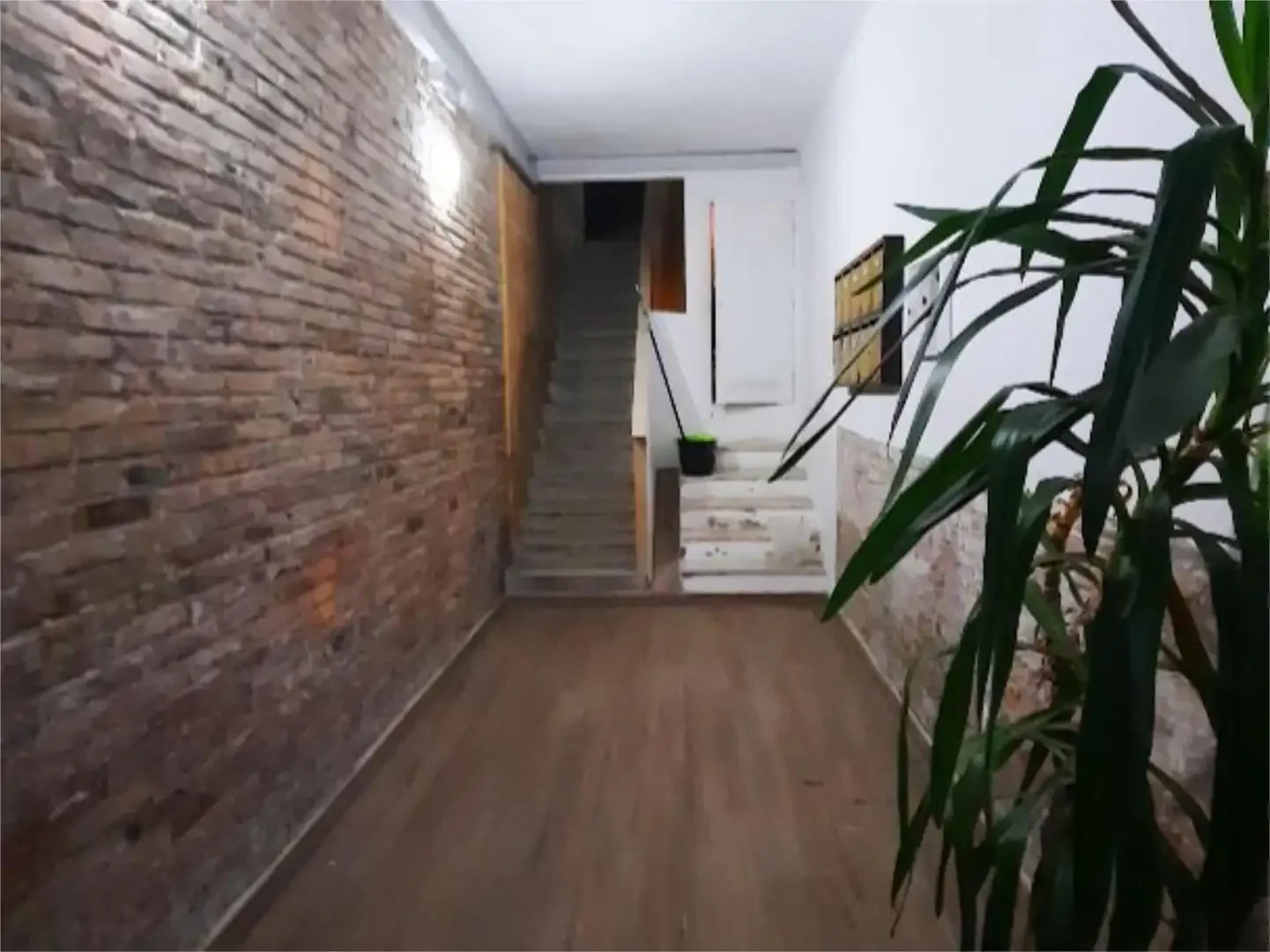 Piso en  Carrer de Josep Sangenís 46 - Foto 2