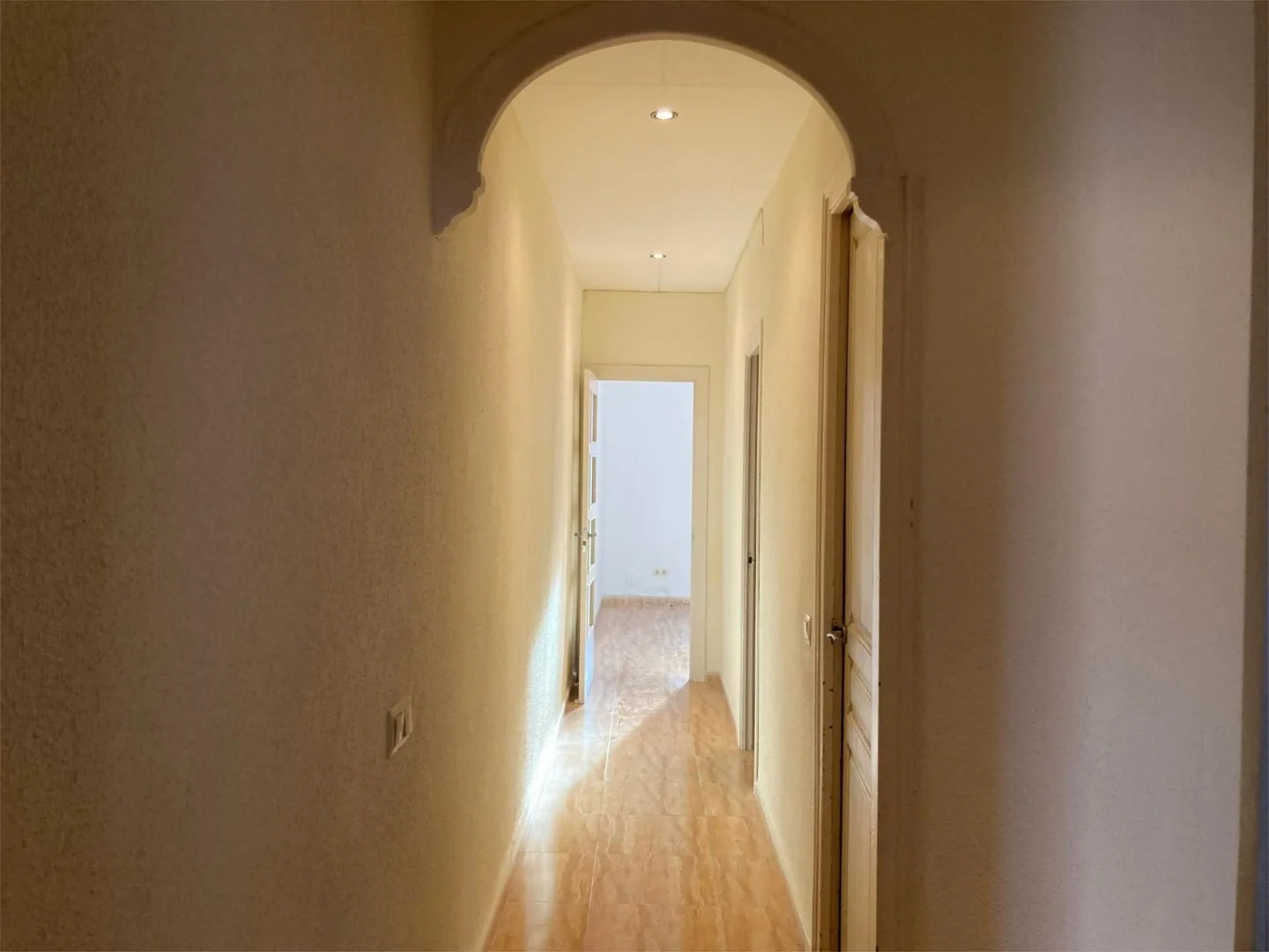 Piso en calle Carrer de Cabestany 13 - Foto 3