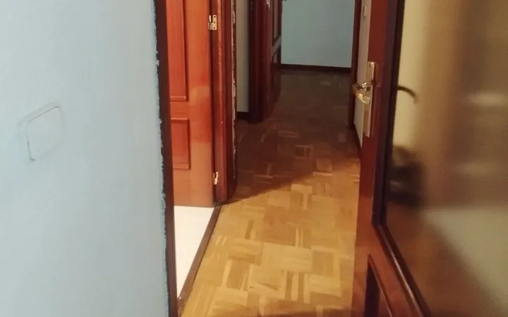 Piso en Vinateros - Foto 2