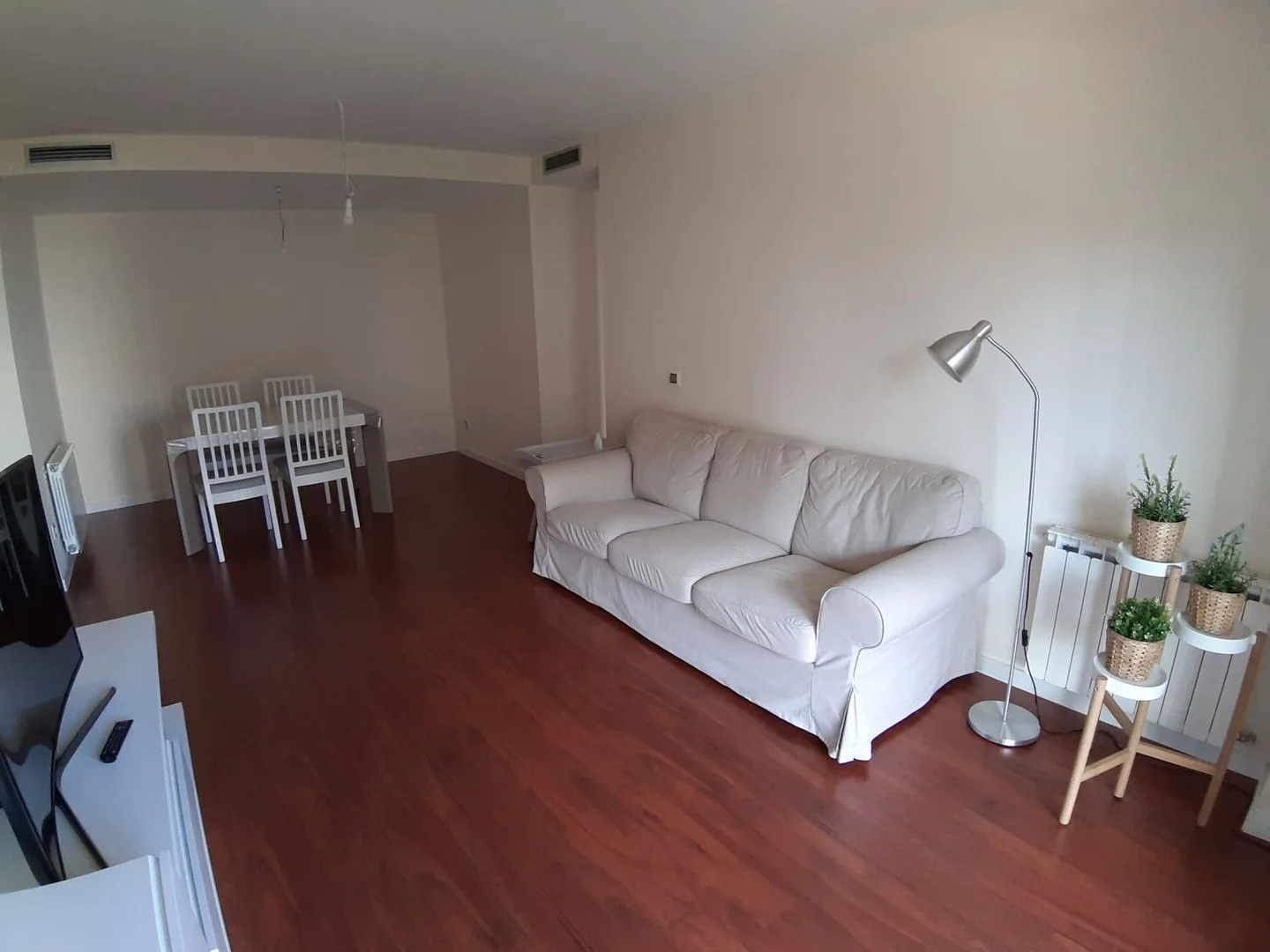 Piso en calle de Josefina Aldecoa, 82 - Foto 3