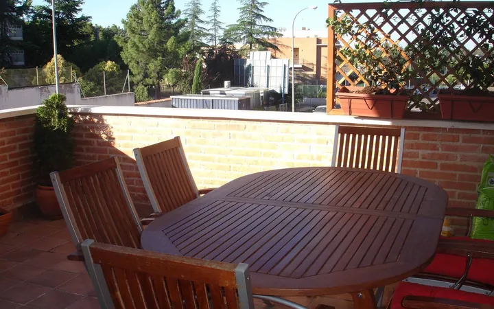 Piso en Calle de la Sierra de Pajarejo, 7, Valdemarín - Foto 1