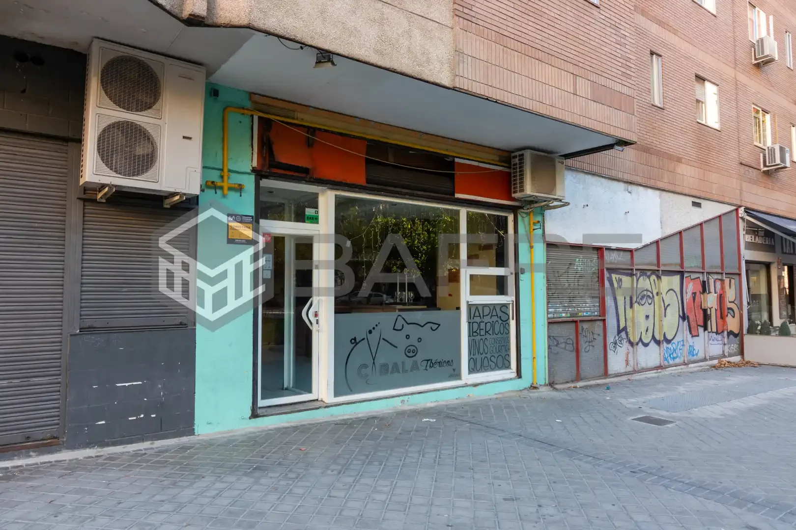 Local comercial en  Calle Antonio Cumella - Foto 4