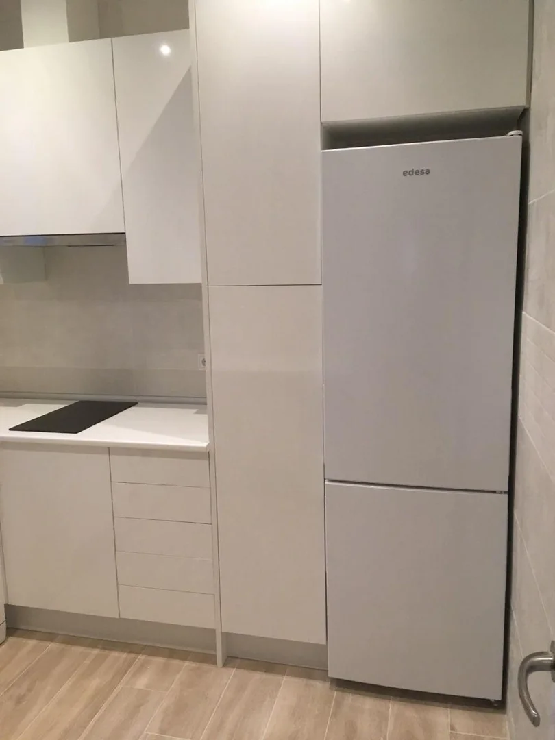 Piso en calle de Navas del Rey, 51 - Foto 5