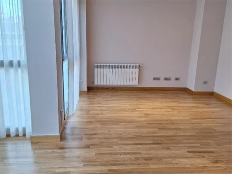 Piso en  Avenida de los Prunos 1 - Foto 5