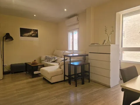 Piso en calle de la Infanta Mercedes, 97 - Foto 14