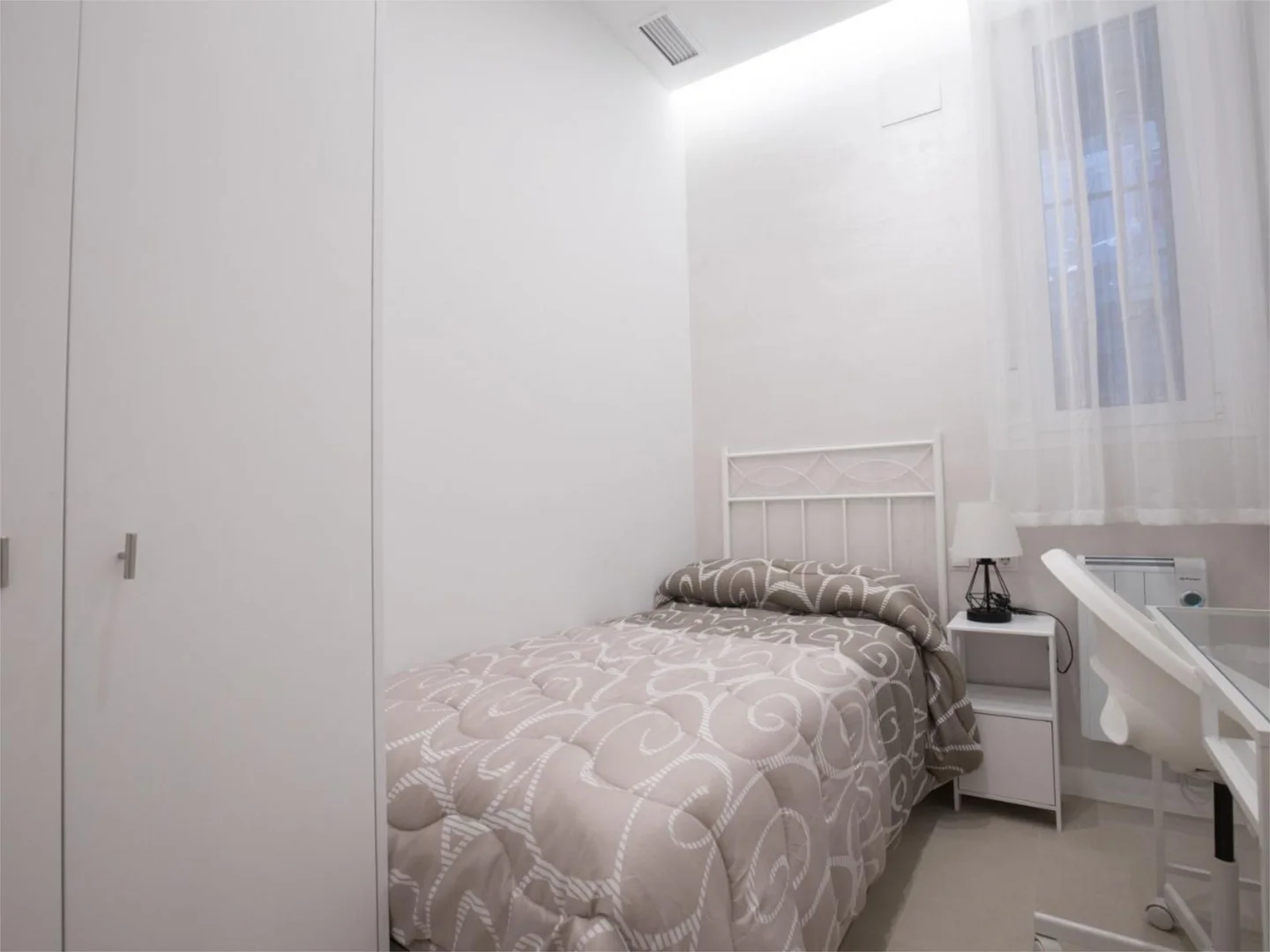 Piso en  Calle de Juan Álvarez Mendizábal 10 - Foto 33