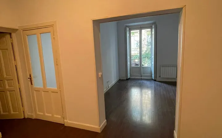 Piso en Calle del Monte Esquinza, Madrid, 3, Almagro - Foto 17