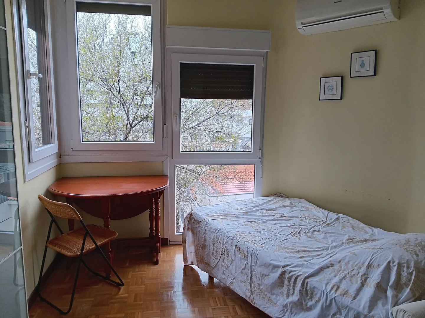 Estudio en calle de Bolivia, 36 - Foto 2