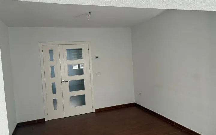 Piso en Calle Yarumal, 3, Pinar del Rey - Foto 2