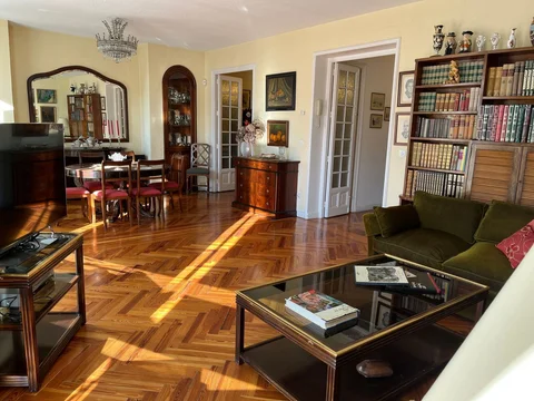 Piso en Barrio Castellana - Foto 2