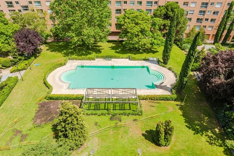 Piso en Barrio Conde Orgaz-Piovera - Foto 3