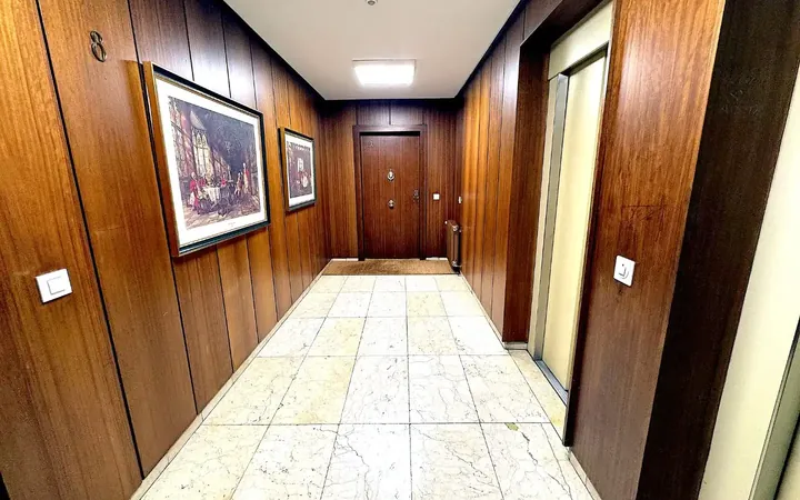 Piso en  Avenida de Brasil 31 - Foto 1