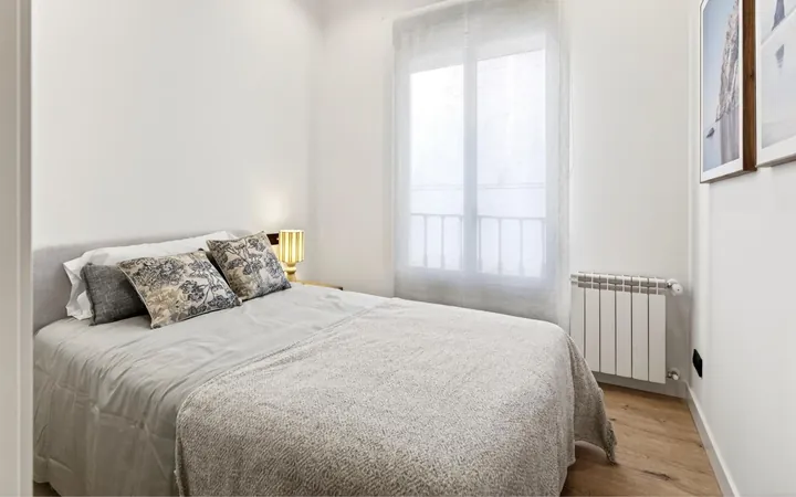 Piso en Calle de San Vicente Ferrer, 86, Malasaña-Universidad - Foto 6