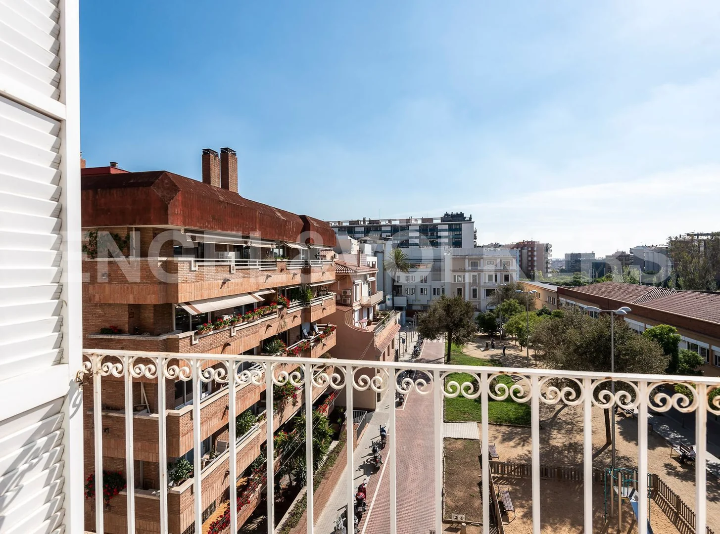 Piso en Les Tres Torres - Foto 4