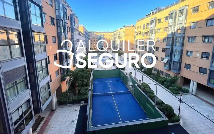 Piso en Calle de Ladera de los Almendros, Valdebernardo - Valderrivas - Foto 17