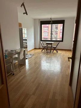 Piso en calle de Isabel Clara Eugenia, 48 - Foto 1