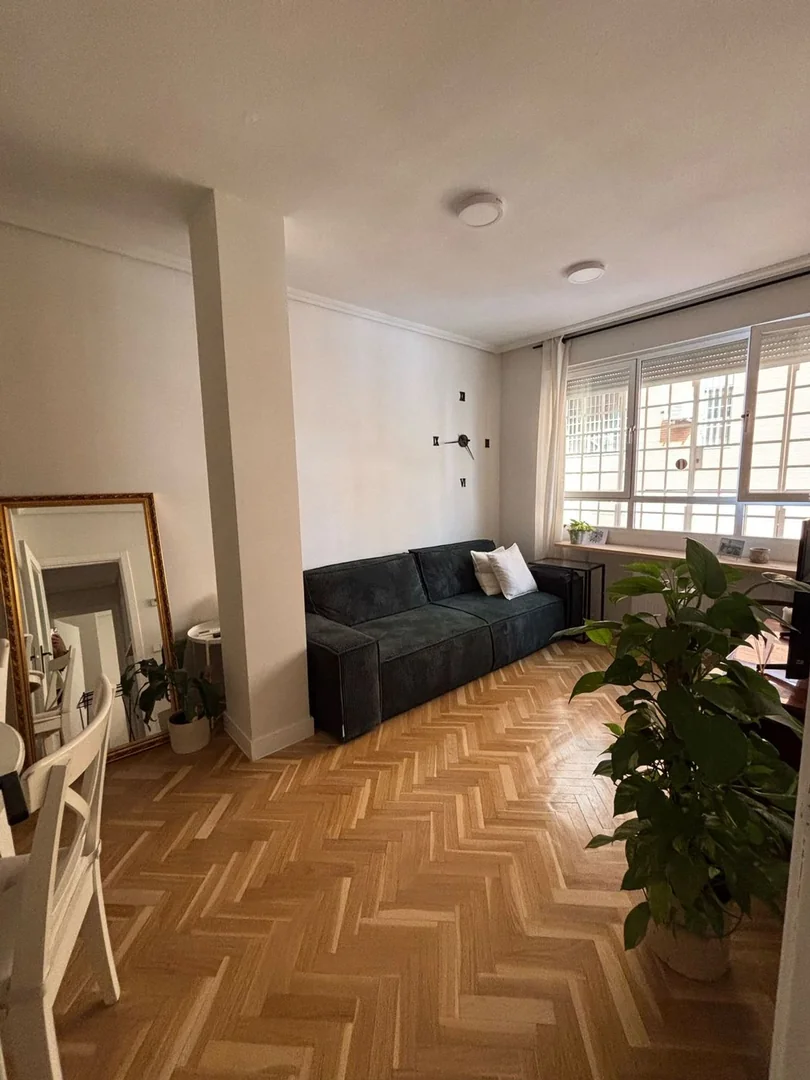 Piso en Calle de la Miosotis, 46, Valdeacederas - Foto 3