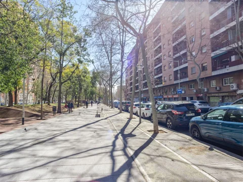 Piso en  Rambla de Prim 143 - Foto 34