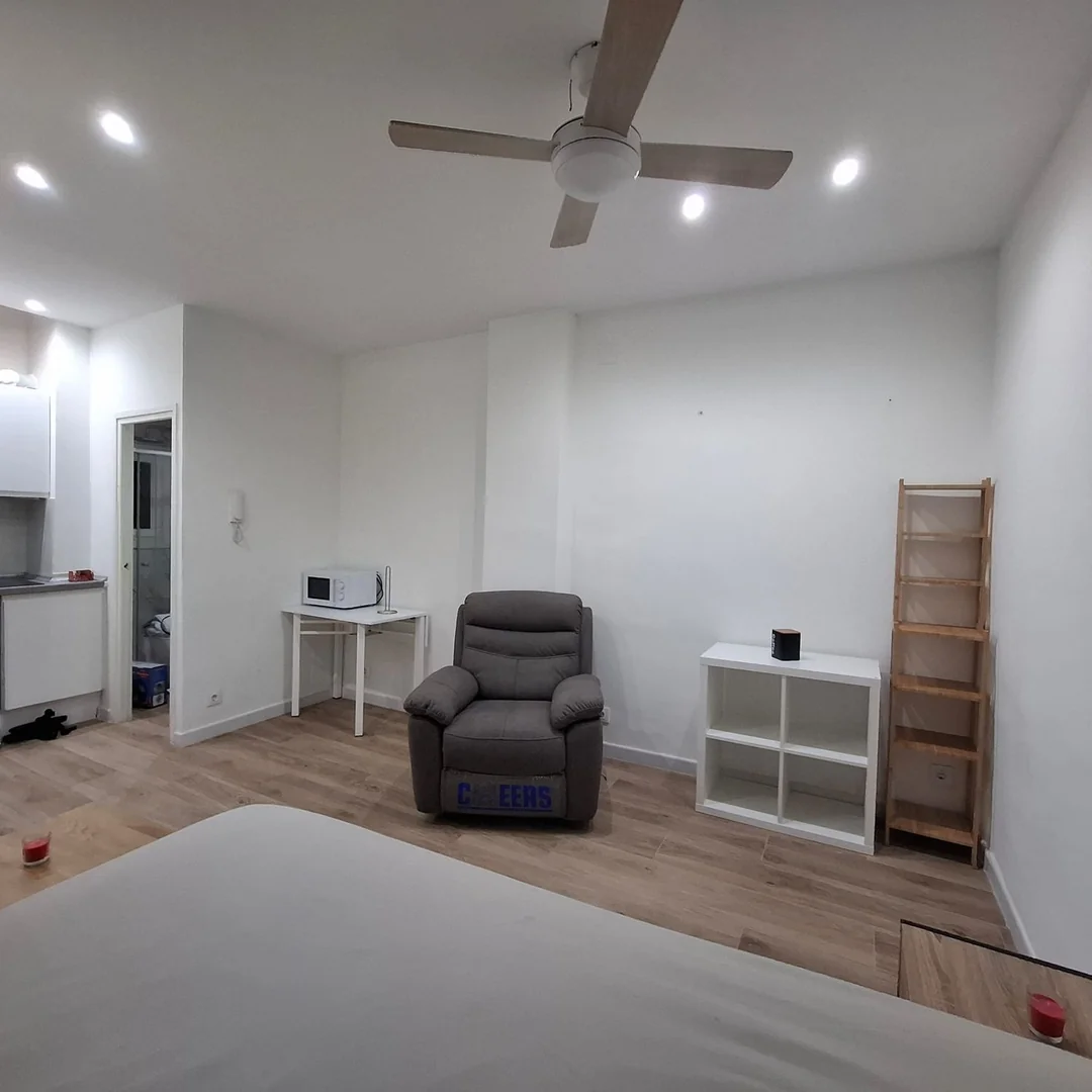Estudio en Sant Andreu - Foto 9