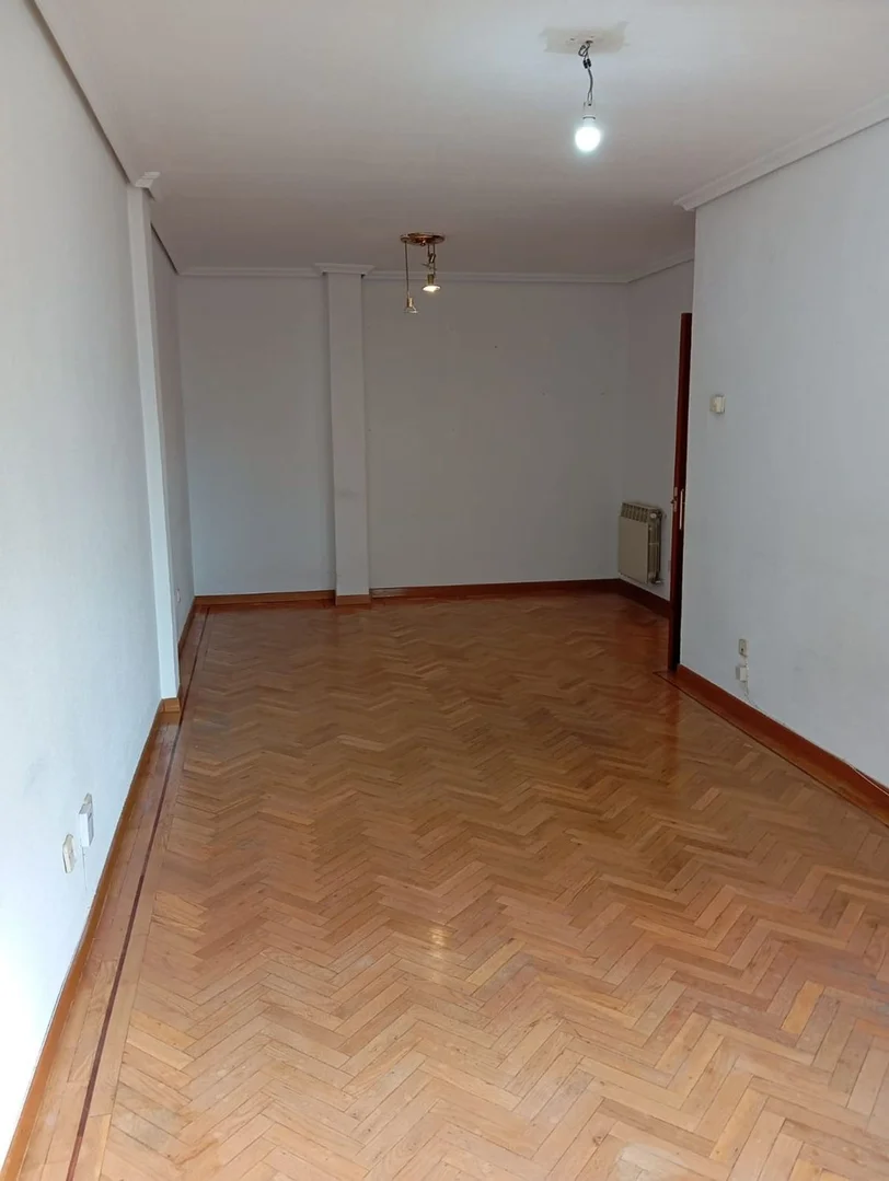 Piso en calle de Castilla, 28 - Foto 3