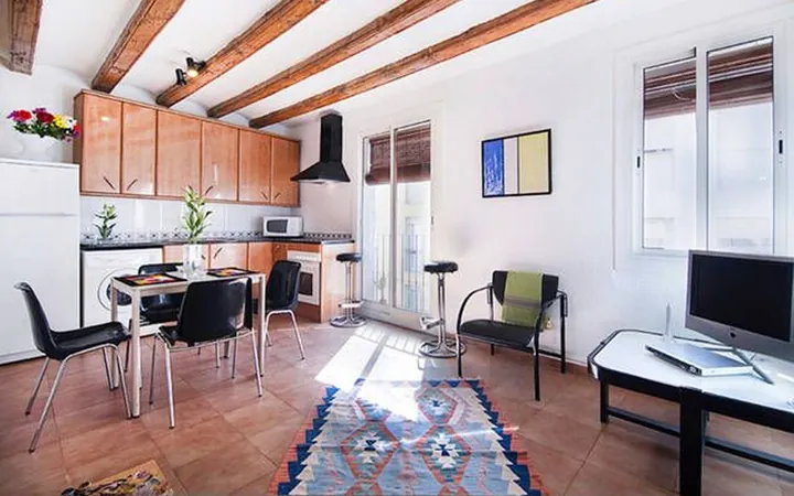 Piso en Calle d'En Robador, 33, El Raval - Foto 1
